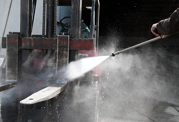 Best Rust Removal  in Sharpsburg, PA